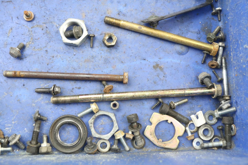 photo de SAC VISSERIE VIS PEUGEOT ZENITH 50 (1994 - 1999)