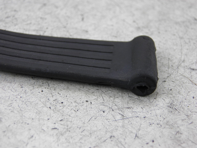 photo de SANGLE BATTERIE PIAGGIO MP3 LT 300 (2010 - 2016)