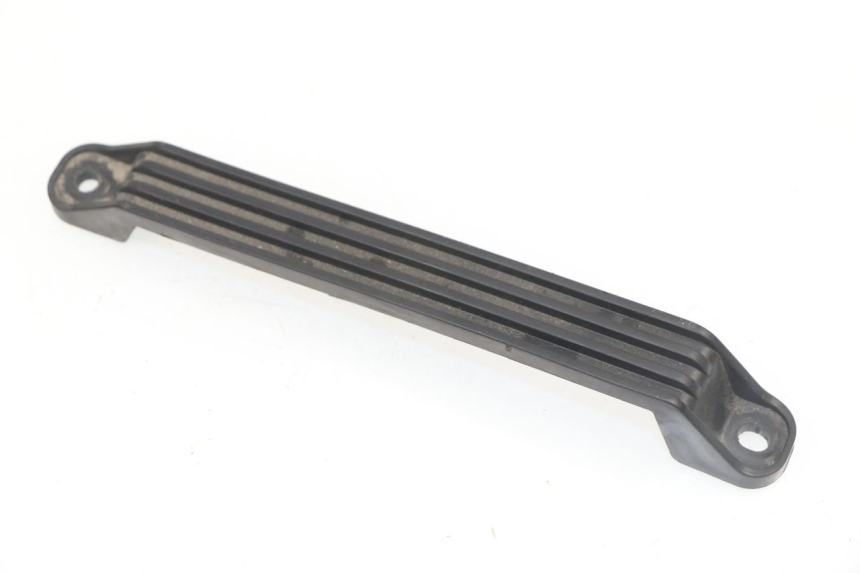 photo de SANGLE BATTERIE PIAGGIO VESPA PRIMAVERA 2T 50 (2013 - 2018)