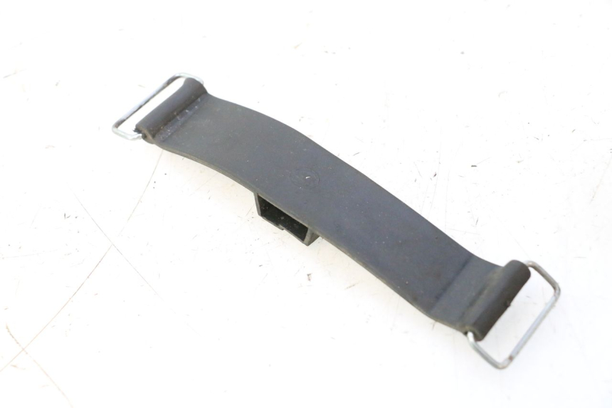 photo de SANGLE BATTERIE MASH SEVENTY FIVE 125 (2013 - 2021) - Détail de la pièce