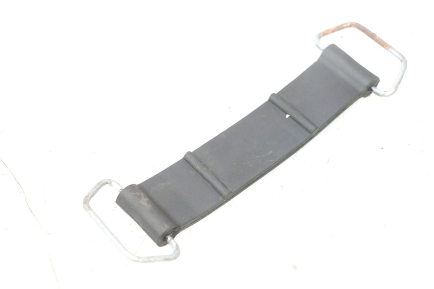 photo de SANGLE BATTERIE DAELIM VJ ROADWIN 125 (2004 - 2007) - Détail de la pièce