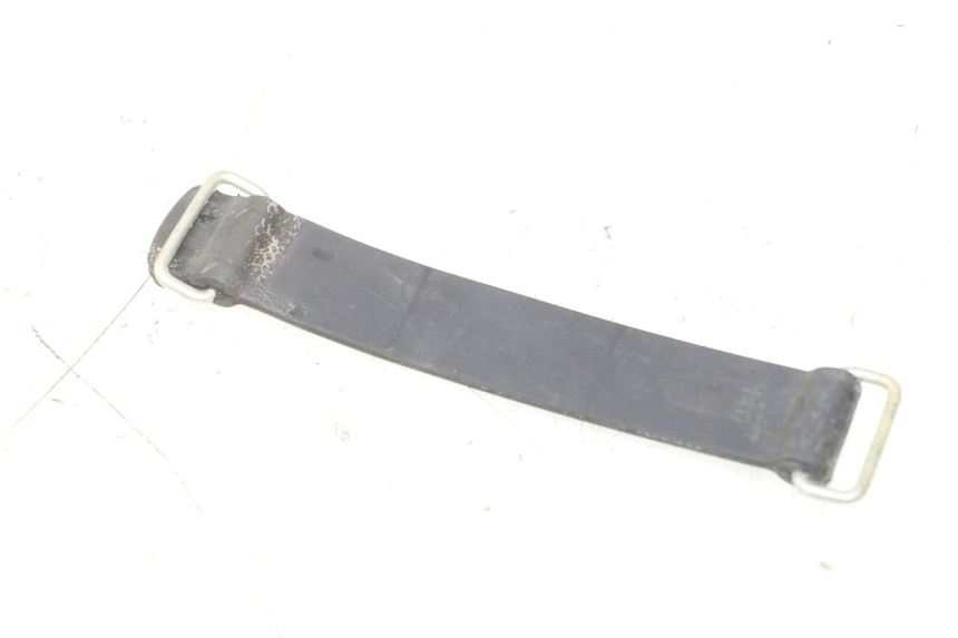 photo de SANGLE TROUSSE OUTILS YAMAHA FZ8 800 (2010 - 2016) - Détail de la pièce