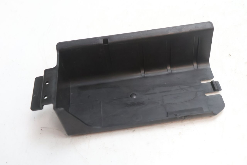 photo de SANGLE TROUSSE OUTILS SUZUKI GSR 600 (2005 - 2012) - Vue principale