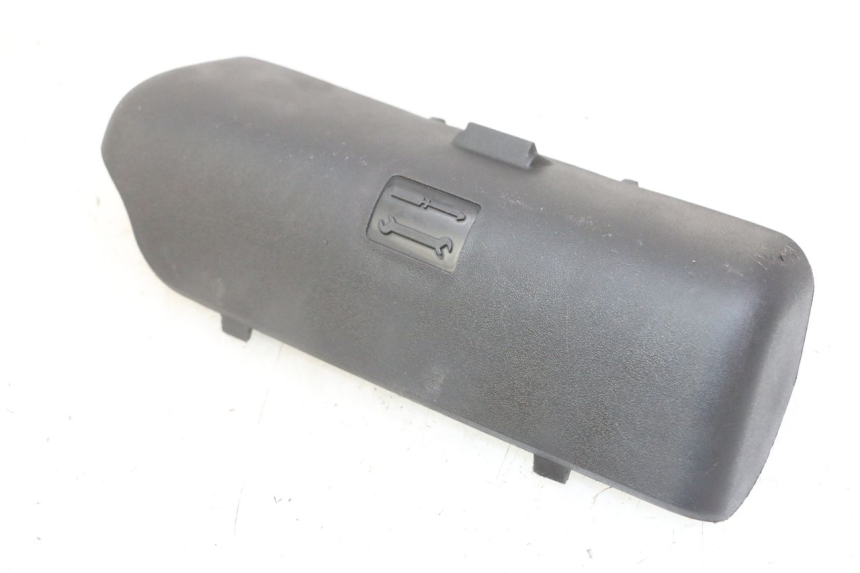 photo de SANGLE TROUSSE OUTILS PIAGGIO MP3 LT 300 (2010 - 2016)