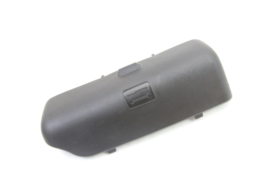 photo de SANGLE TROUSSE OUTILS PIAGGIO MP3 500 (2011 - 2015)