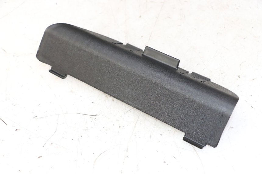 photo de SANGLE TROUSSE OUTILS PIAGGIO NRG POWER PUREJET 50 (2018 - 2021)