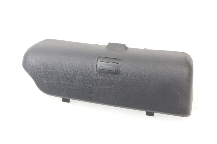 photo de SANGLE TROUSSE OUTILS PIAGGIO MP3 500 (2011 - 2015)