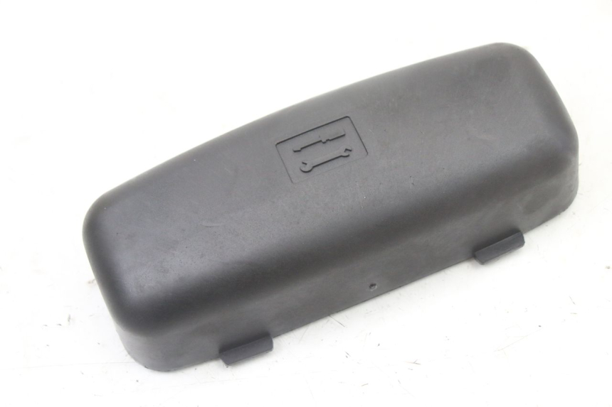 photo de SANGLE TROUSSE OUTILS PIAGGIO XEVO - X EVO 125 (2007 - 2016) - Détail de la pièce