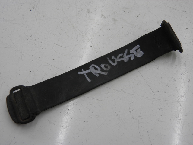 photo de SANGLE TROUSSE OUTILS YAMAHA XJS DIVERSION 600 (1997 - 1999)