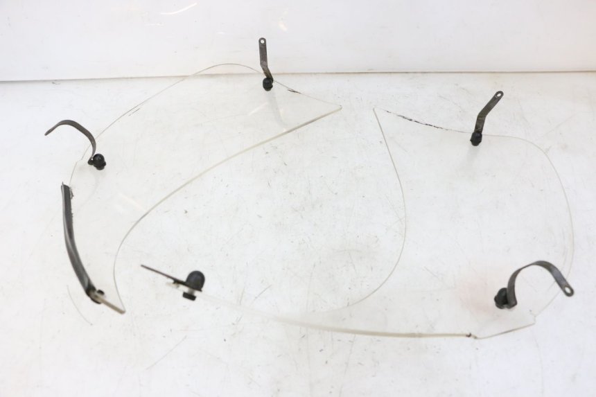 photo de SAUTE VENT BMW C1 125 (2000 - 2003) - Vue d’ensemble