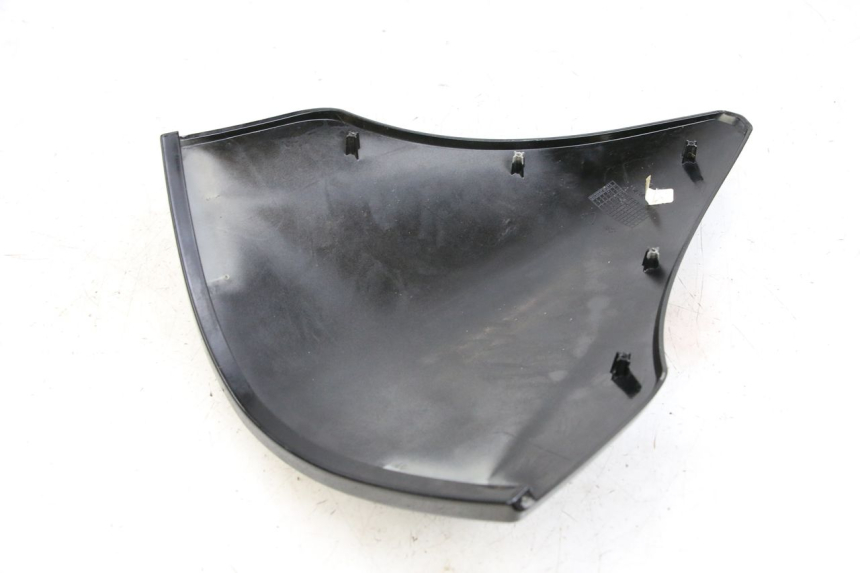 photo de SAUTE VENT PIAGGIO X10 125 (2012 - 2017)