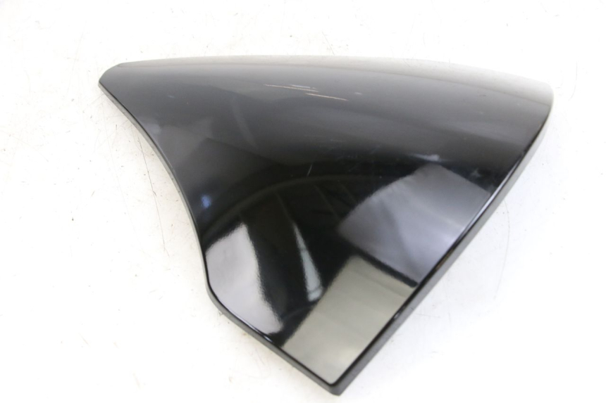 photo de SAUTE VENT PIAGGIO X10 125 (2012 - 2017)