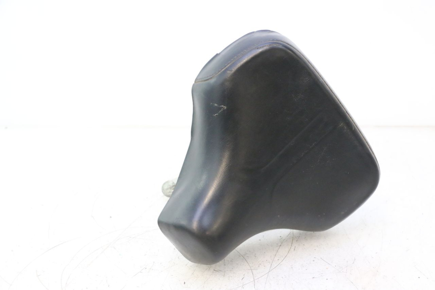 photo de SELLE PEUGEOT 103 SPX CLIP 50 (1989 - 1992) - Détail de la pièce