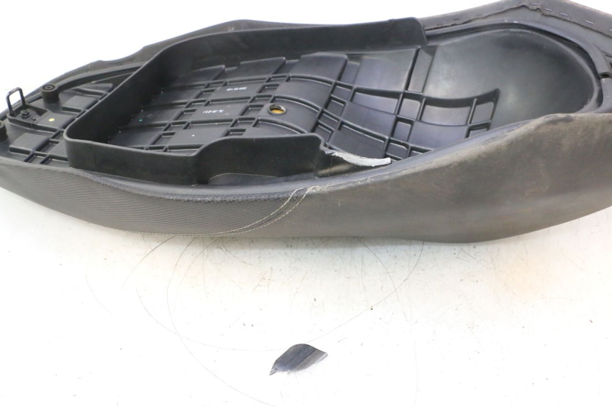 photo de SELLE KYMCO AGILITY 16+ 4T 50 (2018 - 2023) - Zoom état d’usage