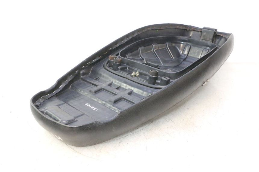 photo de SELLE KYMCO AGILITY 4T 50 (2018 - 2022) - Détails caractéristiques