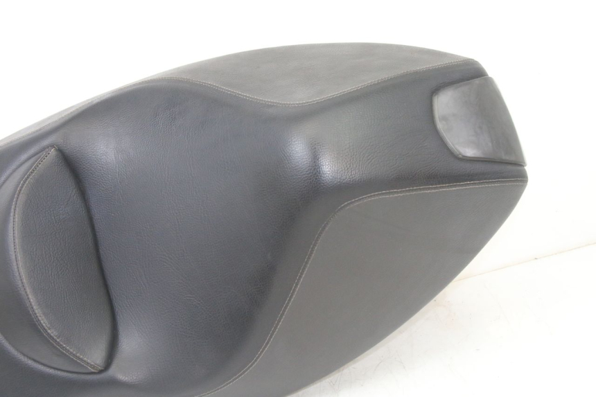 photo de SELLE APRILIA ATLANTIC 125 (2003 - 2009)