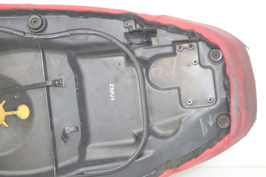 photo de SELLE APRILIA SR 2T 50 (2012 - 2017)