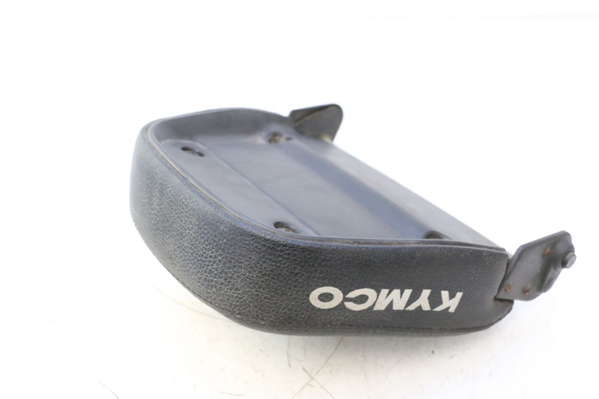 photo de SELLE ARRIERE KYMCO AGILITY 4T 50 (2005 - 2018) - Détail de la pièce