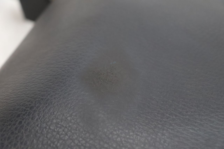 photo de SELLE ARRIERE KYMCO AGILITY 4T 50 (2005 - 2018) - Gros plan technique