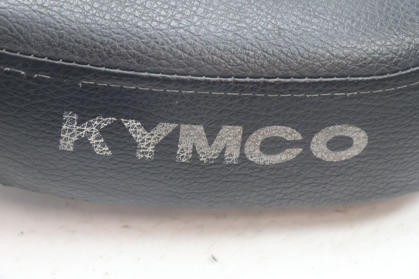 photo de SELLE ARRIERE KYMCO AGILITY 4T 50 (2005 - 2018) - Vue d’ensemble