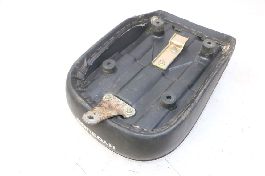 photo de Rear seat HYOSUNG GV AQUILA 125 (2000 - 2004)