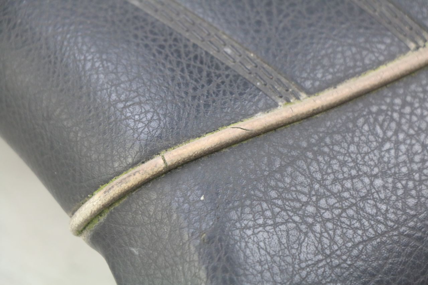 photo de SELLE ARRIERE PEUGEOT DJANGO 2T 50 (2014 - 2019)