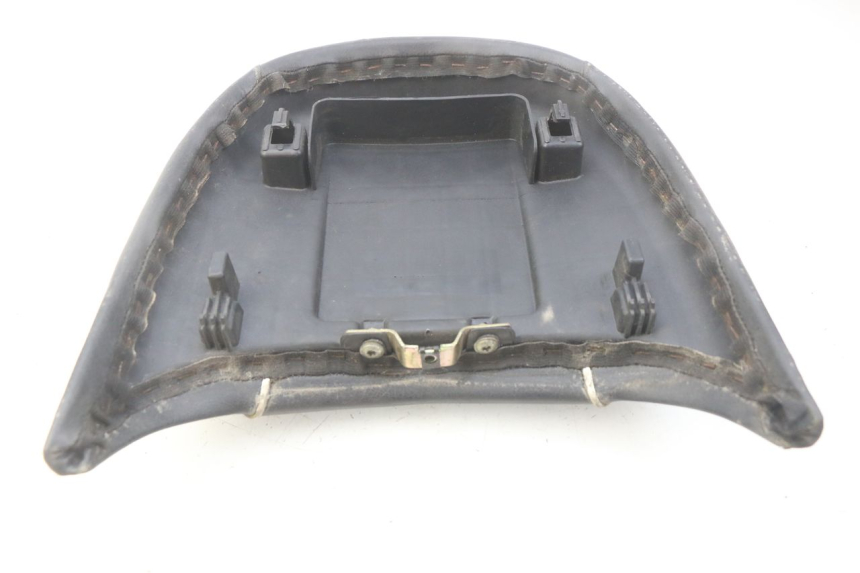 photo de SELLE ARRIERE PEUGEOT DJANGO 2T 50 (2014 - 2019)