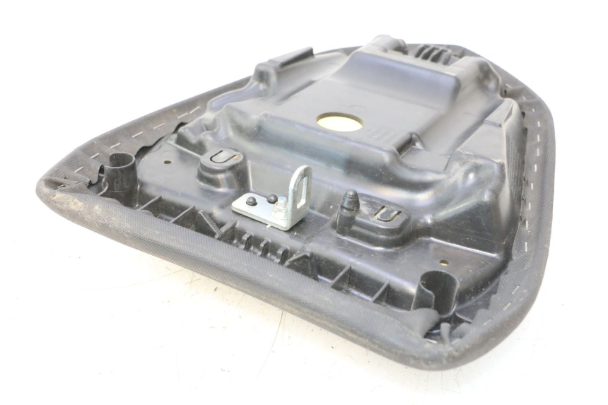 photo de SELLE ARRIERE KAWASAKI ER-6 ER6 F ABS 650 (2012 - 2016) - Zoom état d’usage