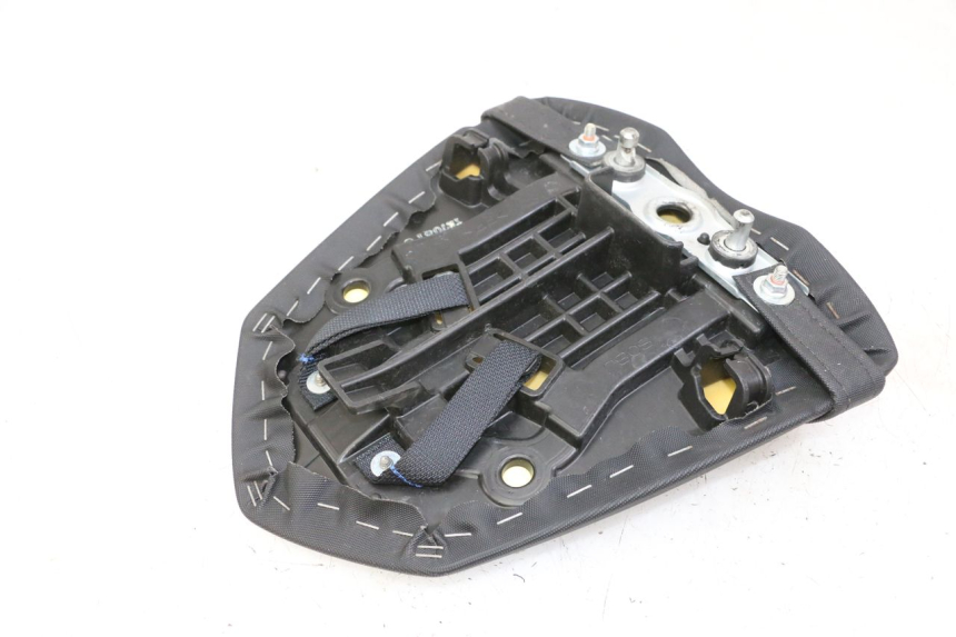 photo de SELLE ARRIERE SUZUKI GSR 750 (2011 - 2017)