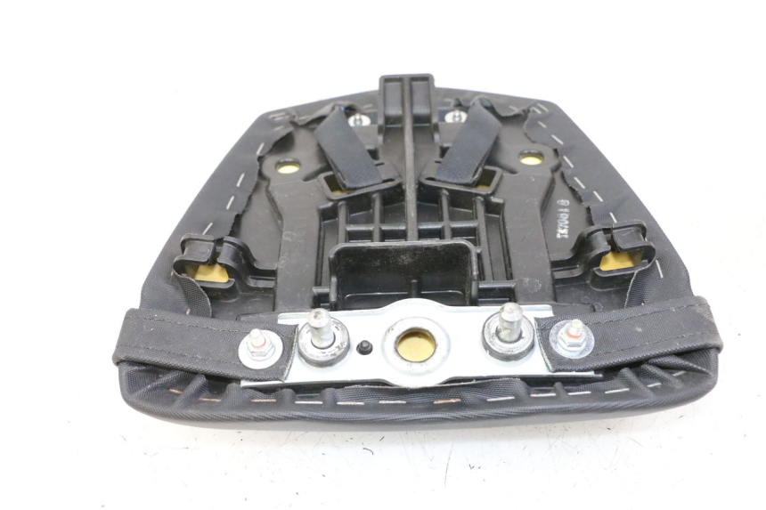 photo de SELLE ARRIERE SUZUKI GSR 750 (2011 - 2017)