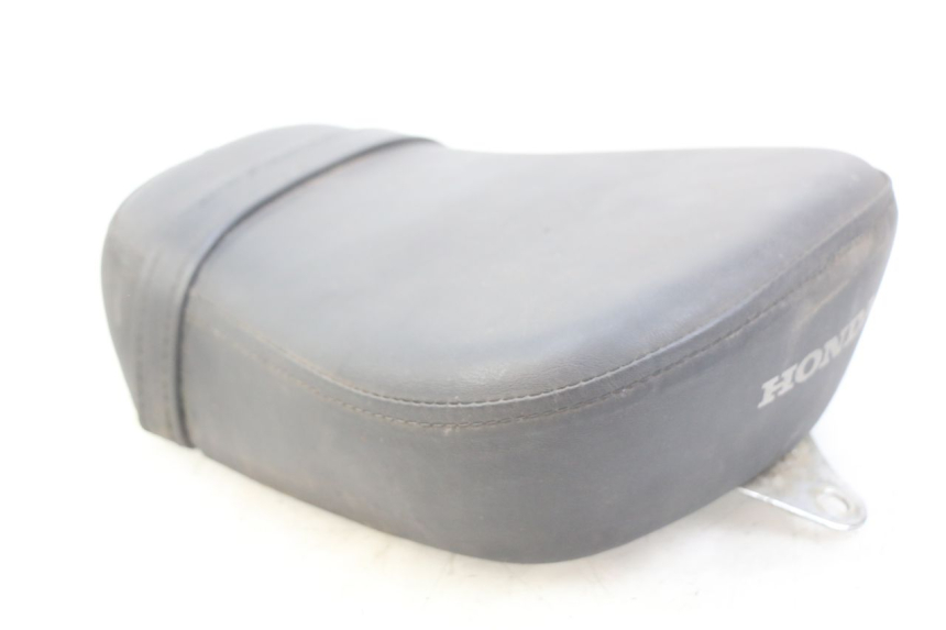photo de SELLE ARRIERE HONDA VT C SHADOW 125 (1999 - 2007)