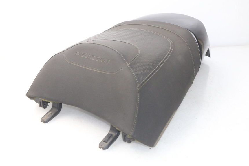 photo de SELLE ARRIERE PEUGEOT SATELIS 300 (2012 - 2015)