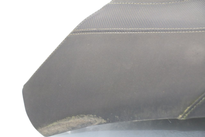 photo de SELLE ARRIERE PEUGEOT SATELIS 300 (2012 - 2015)
