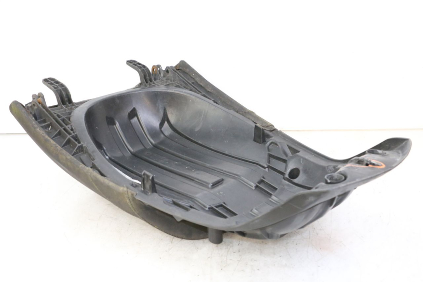 photo de SELLE ARRIERE PEUGEOT SATELIS 125 (2013 - 2018)
