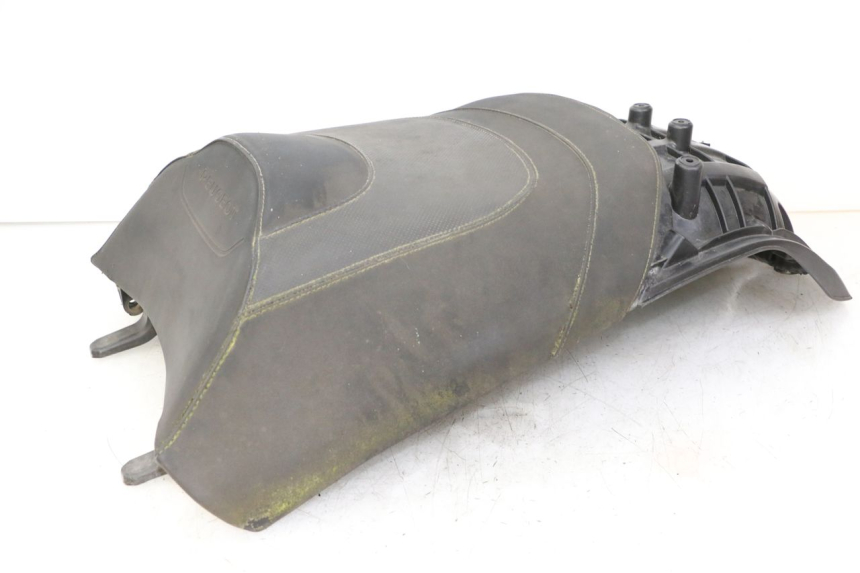 photo de SELLE ARRIERE PEUGEOT SATELIS 125 (2013 - 2018)