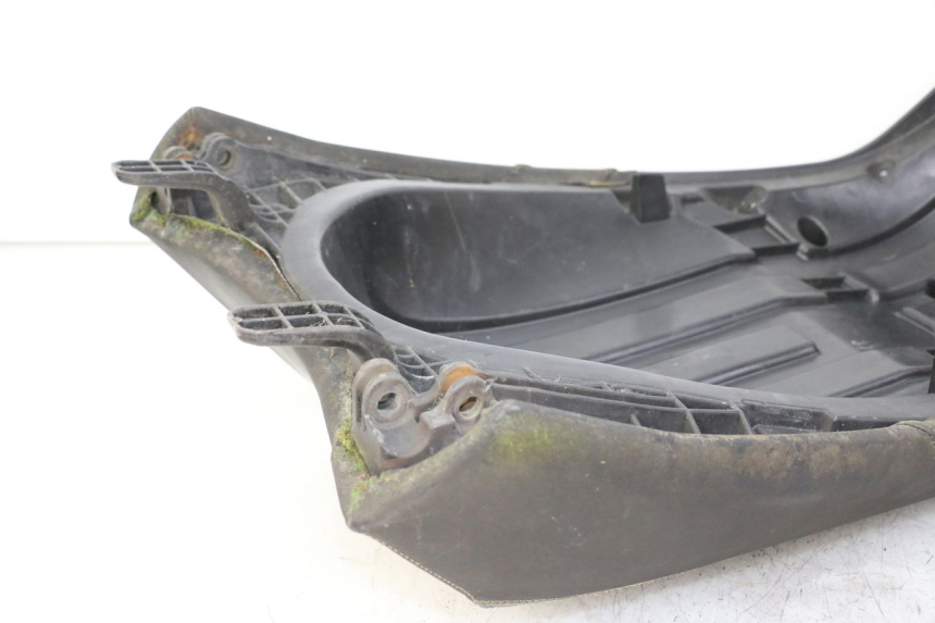 photo de SELLE ARRIERE PEUGEOT SATELIS 125 (2013 - 2018)