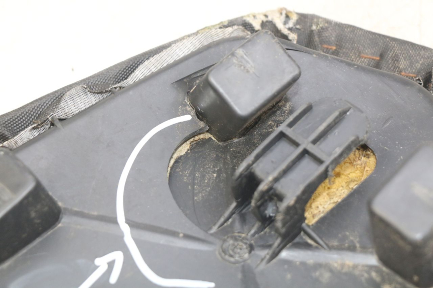 photo de SELLE ARRIERE YAMASAKI RAPTOR 50 (2013 - 2018) - Autre angle de vue