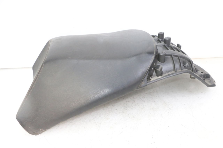 photo de SELLE ARRIERE PEUGEOT SATELIS COMPRESSOR K15 125 (2006 - 2009)