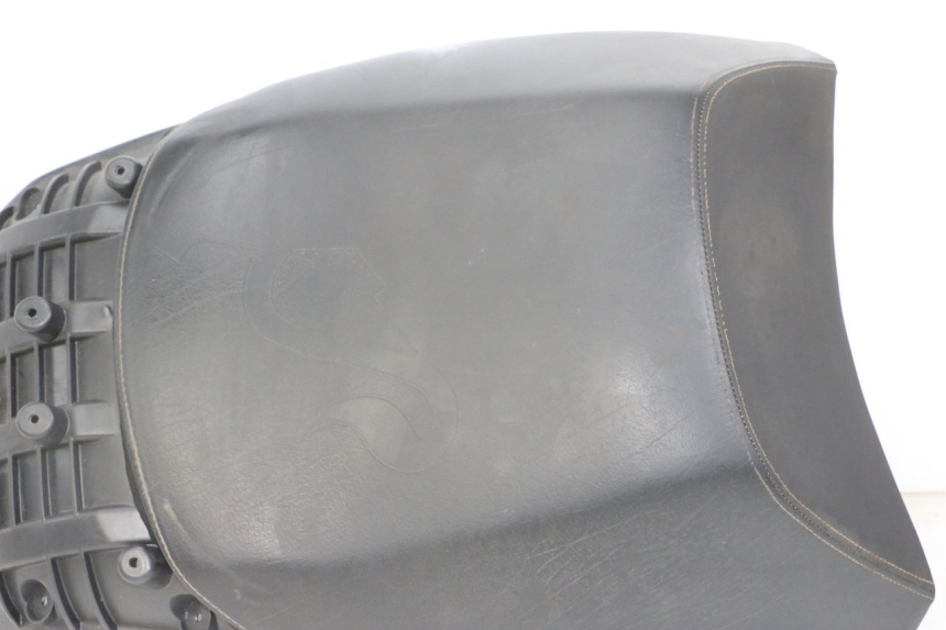 photo de SELLE ARRIERE PEUGEOT SATELIS COMPRESSOR K15 125 (2006 - 2009)