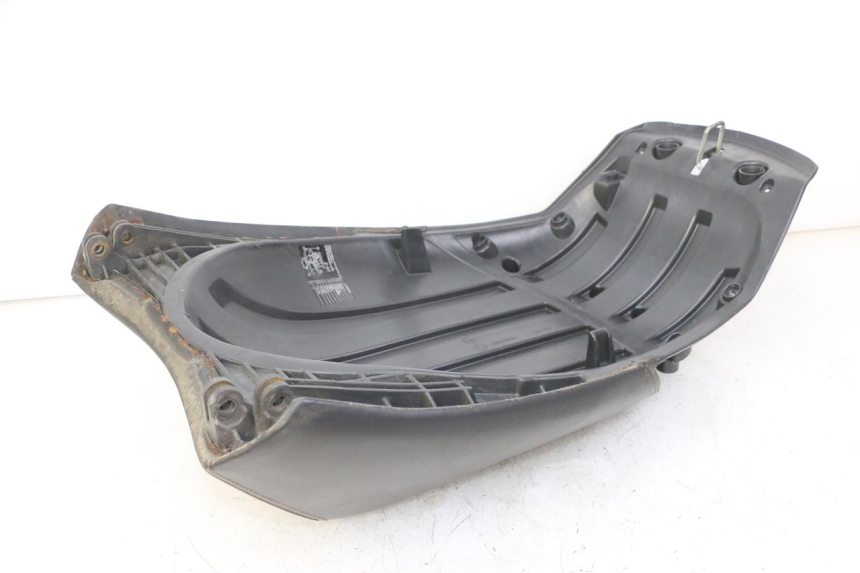 photo de SELLE ARRIERE PEUGEOT SATELIS COMPRESSOR K15 125 (2006 - 2009)