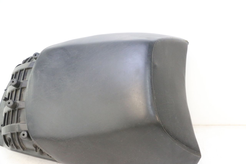 photo de SELLE ARRIERE PEUGEOT SATELIS 125 (2006 - 2009) - Vue produit