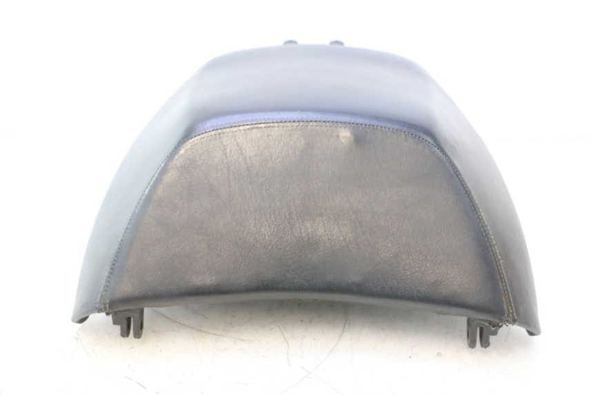 photo de SELLE ARRIERE PEUGEOT SATELIS 125 (2006 - 2009) - Points de fixation
