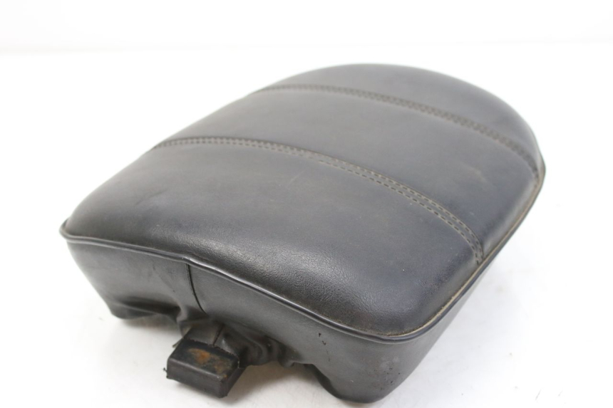 photo de SELLE ARRIERE SYM HUSKY 125 (1999 - 2005)