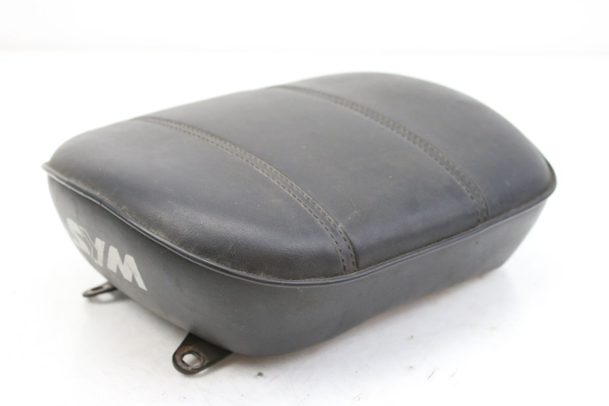 photo de SELLE ARRIERE SYM HUSKY 125 (1999 - 2005)