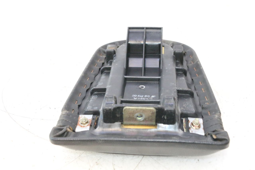 photo de SELLE ARRIERE DAELIM VJ ROADWIN 125 (2004 - 2007) - Pièce contrôlée