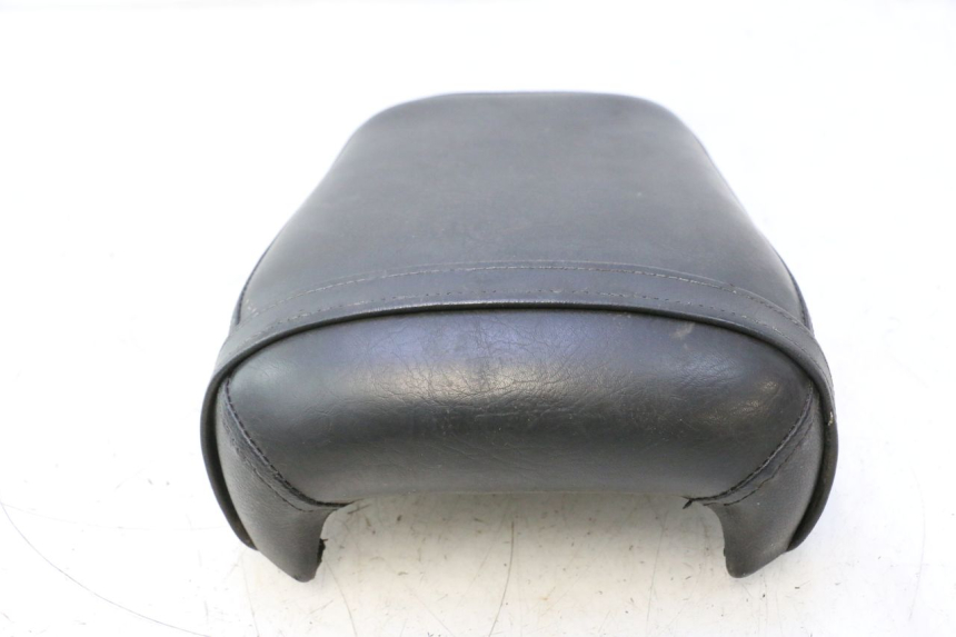 photo de SELLE ARRIERE YAMAHA XV VIRAGO 535 (1988 - 2004) - Gros plan technique