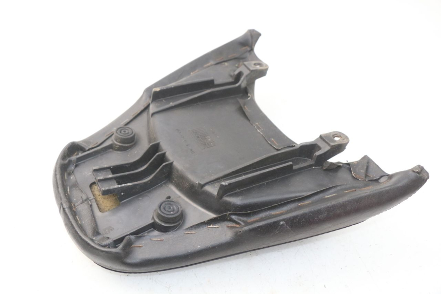 photo de SELLE ARRIERE YAMAHA YP MAJESTY 125 (1998 - 2001)