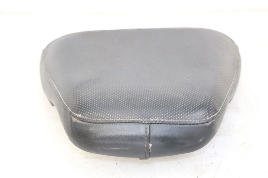 photo de SELLE ARRIERE YAMAHA YP MAJESTY 125 (2002 - 2006)