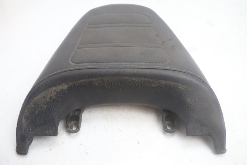 photo de SELLE ARRIERE YAMAHA YP MAJESTY 125 (2002 - 2006) - Gros plan technique
