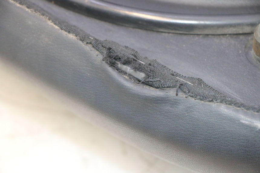 photo de SELLE APRILIA ATLANTIC S 125 (2010 - 2013) - Angle alternatif